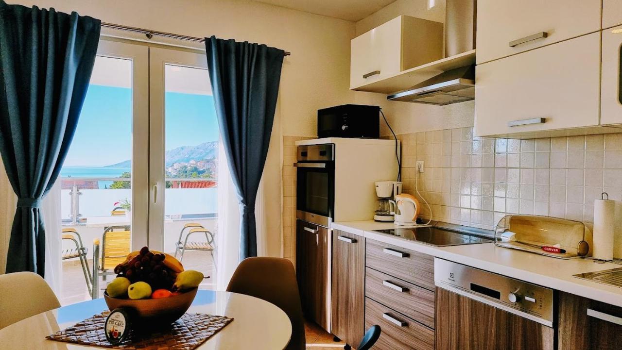Dorijini Dvori Bed and Breakfast Baška Voda Buitenkant foto