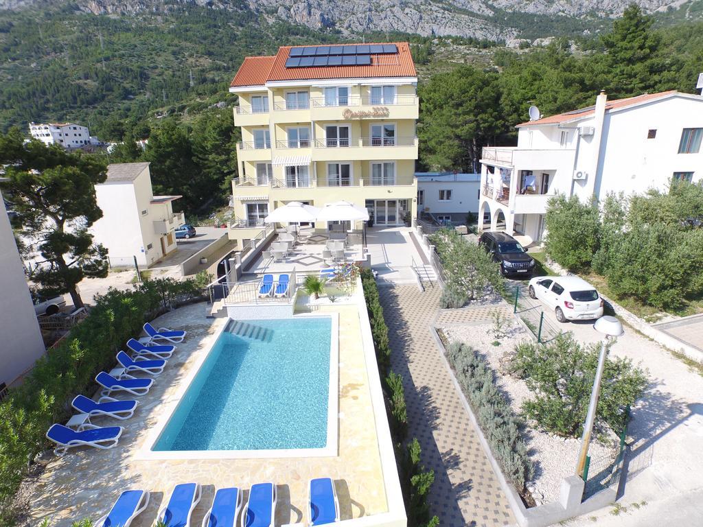 Dorijini Dvori Bed and Breakfast Baška Voda Buitenkant foto