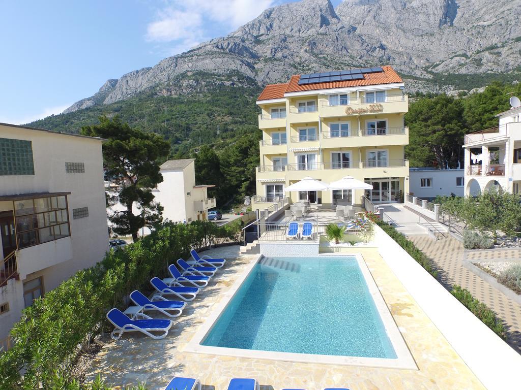 Dorijini Dvori Bed and Breakfast Baška Voda Buitenkant foto